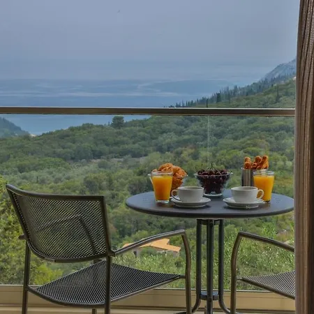 Drimonari Villas *