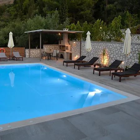 Drimonari Villas