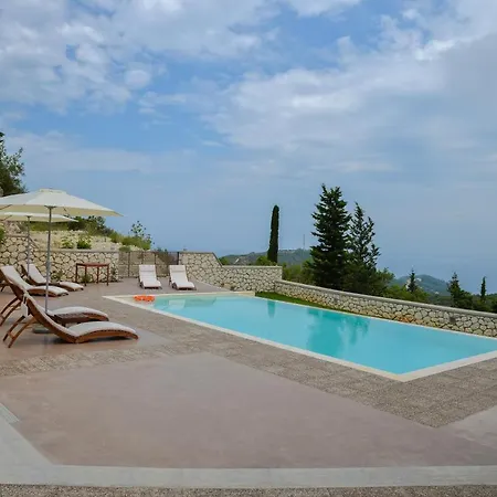Villa Drimonari Villas *
