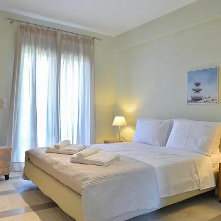 Drimonari Villa *